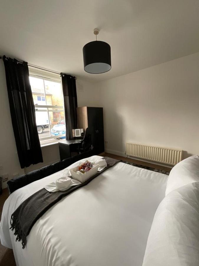 Comfy Room Londra Esterno foto