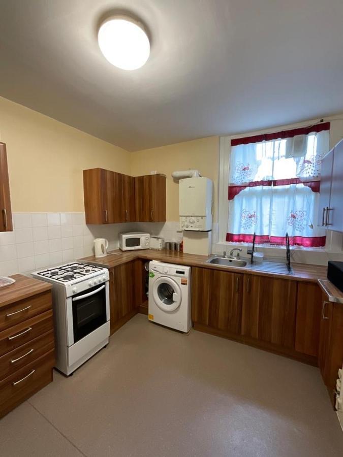 Comfy Room Londra Esterno foto